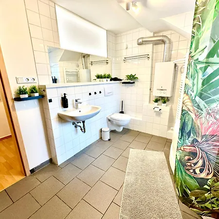 Dschungel Wohnung, Geräumig, Netflix, Sonos, Zentral