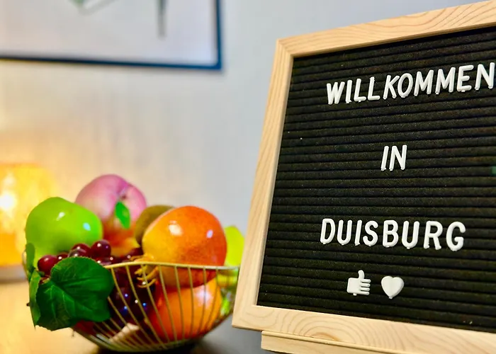 Dschungel Wohnung, Geraeumig, Netflix, Sonos, Zentral Duisburg